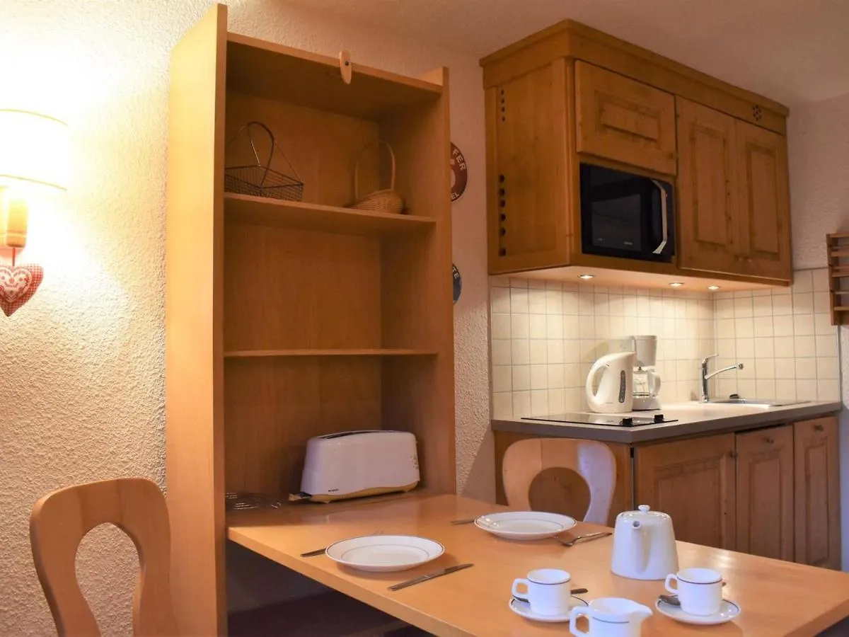 Appartement Studio Méribel, 1 pièce, 3 personnes - FR-1-180-35